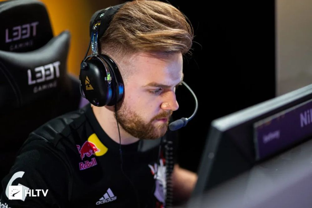 ThunderTalk Gaming 教练：我对QiuQiu今天的评价就是拉满了