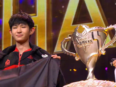 官方：Uzi 入选传奇殿堂