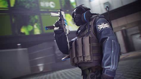 BLG赛后群访：过去一个月来回奔波，选手们很辛苦