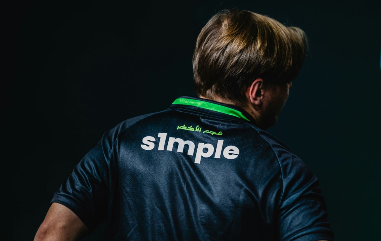 CSGO战队forZe更换新队标，感觉如何？