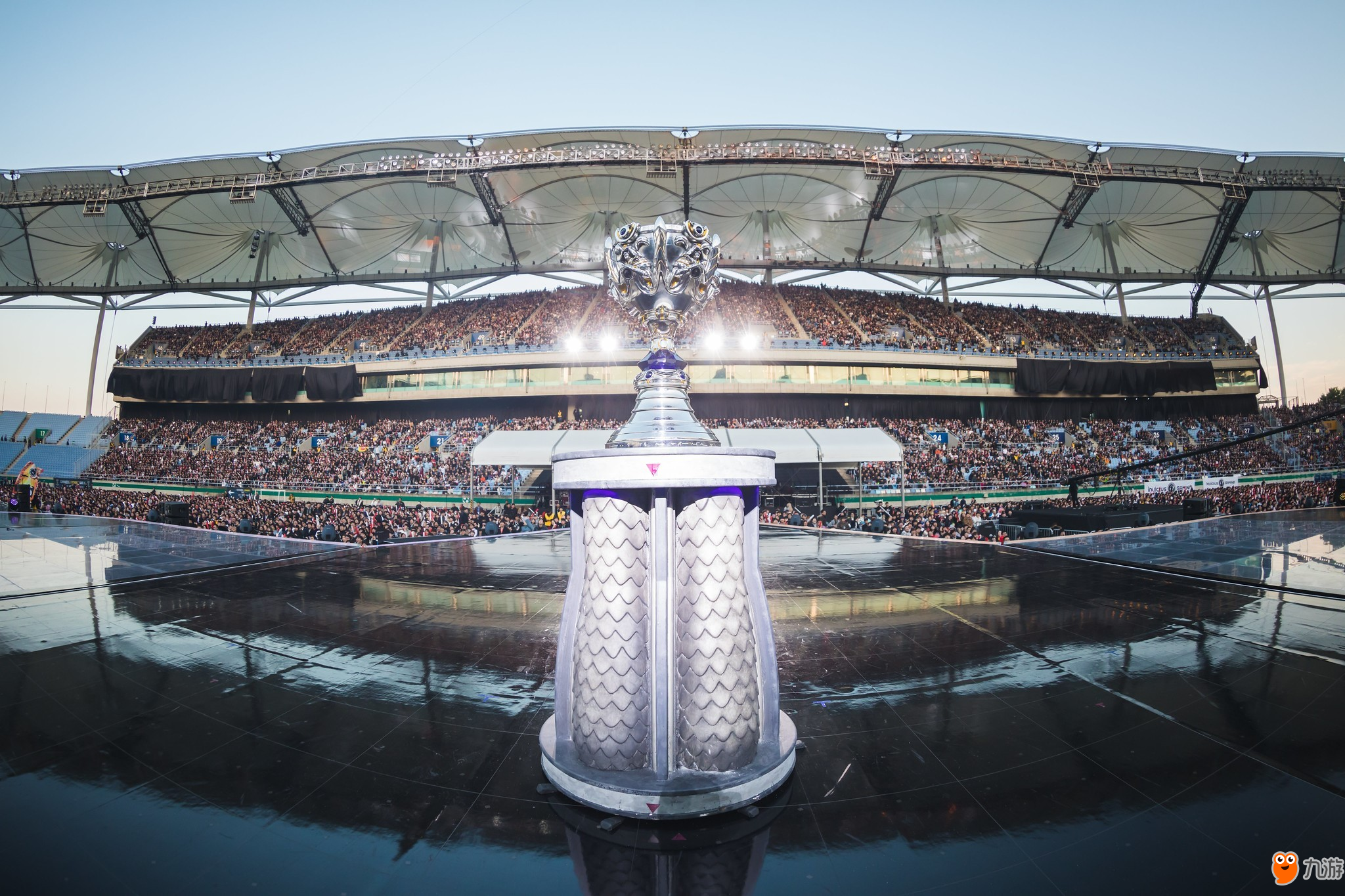 ThunderTalk Gaming 发布了阵容的第一阶段： HOYA ， Beichuan ， SeTab ， 1xn ， Feather